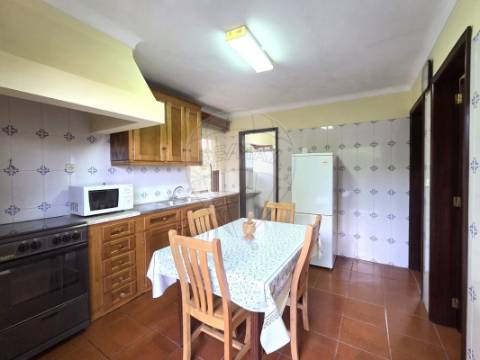 Moradia T2 para arrendamento