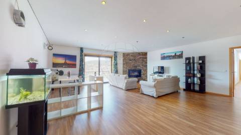 Moradia T3 para venda