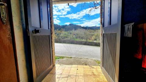 Moradia T2 para venda