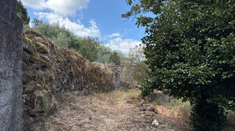 Moradia T1 para venda