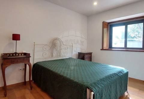 Moradia T4 para venda