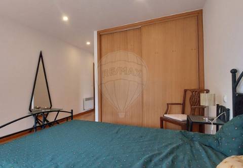 Moradia T4 para venda