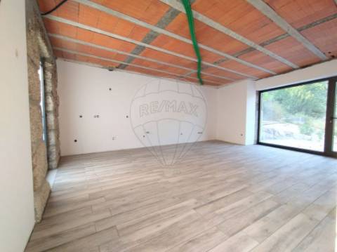 Moradia T6 para venda