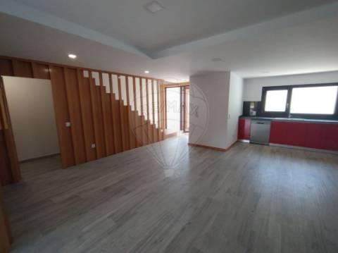 Moradia T3 para venda