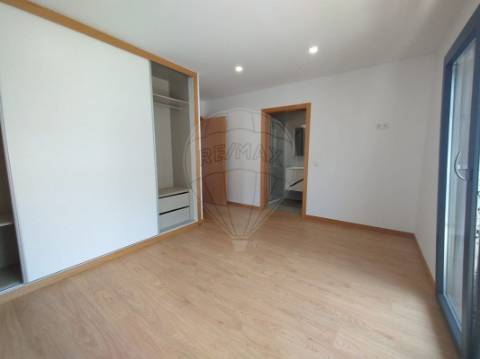 Moradia T3 para venda