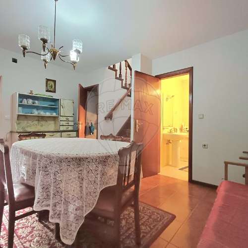 Moradia T4 para venda