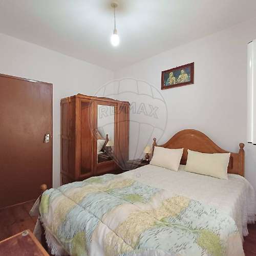 Moradia T4 para venda