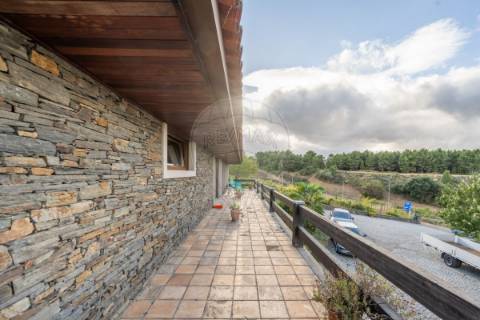 Moradia T3 para venda