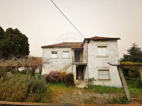 Moradia T3 para venda