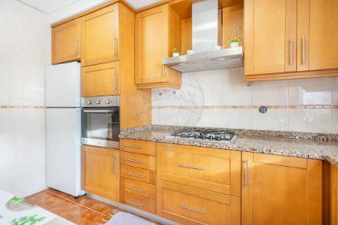 Moradia T2 para venda