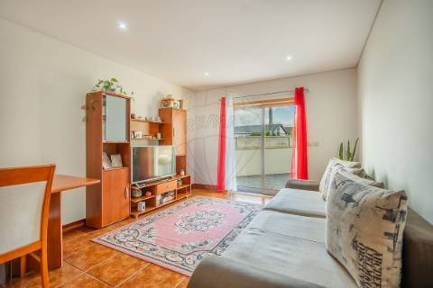 Moradia T2 para venda