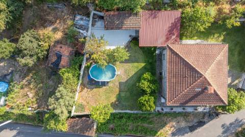 Moradia T4 para venda