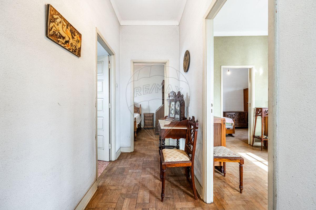 Moradia T7 para venda