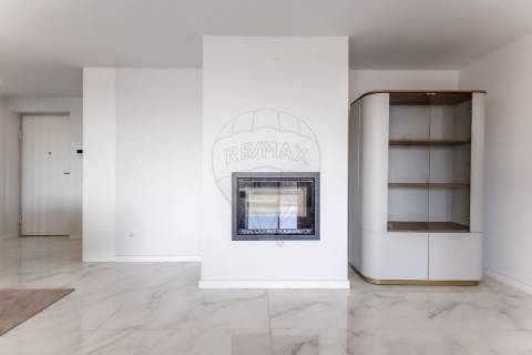 Apartamento T4 para venda