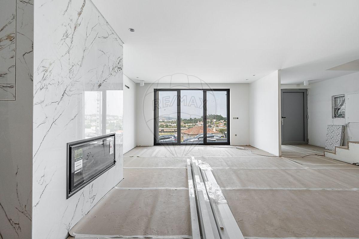 Moradia T3 para venda