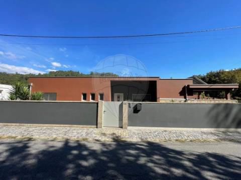 Moradia T3 para venda