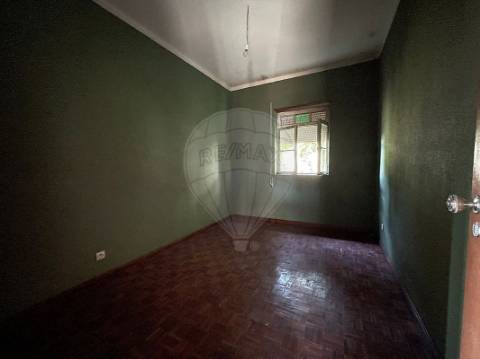 Moradia T2 para venda