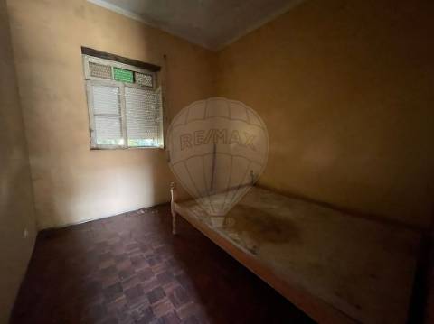 Moradia T2 para venda