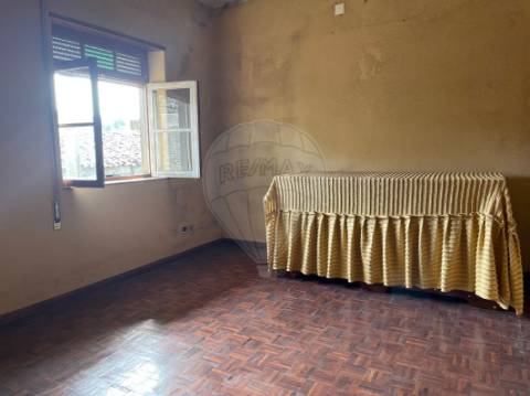 Moradia T2 para venda