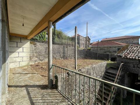 Moradia T2 para venda