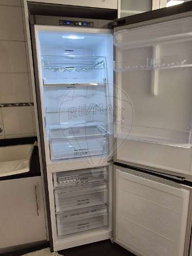 Apartamento T4 para arrendamento