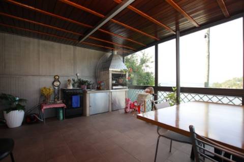 Moradia T4 para venda