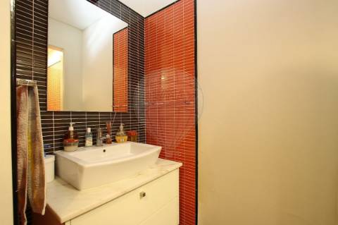 Moradia T4 para venda