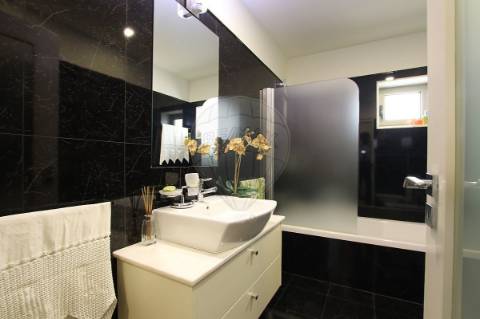 Moradia T4 para venda