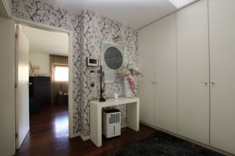 Moradia T4 para venda