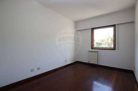 Apartamento T3 para arrendamento