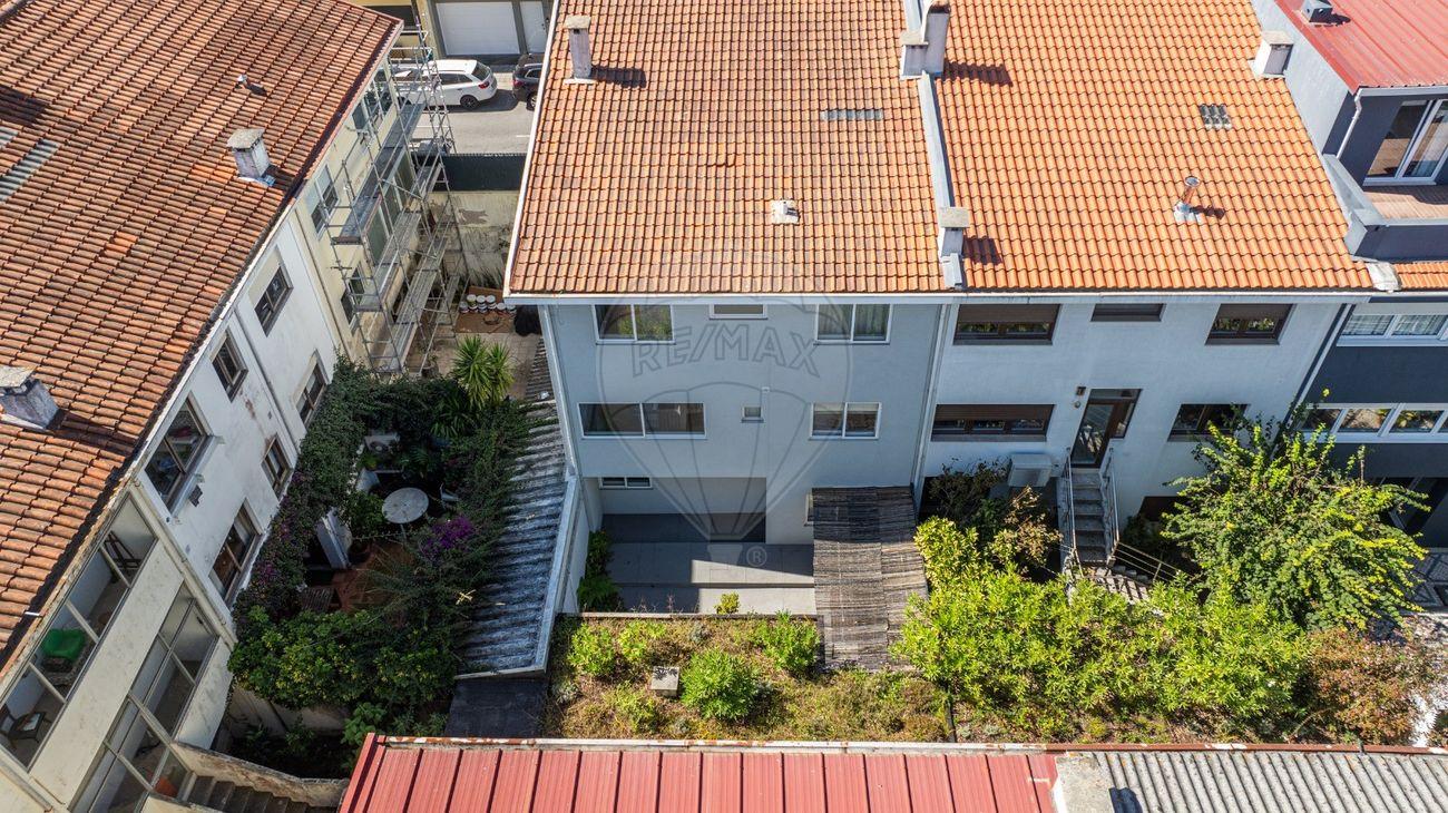 Moradia T4 para venda