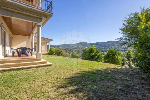 Moradia T3 para venda