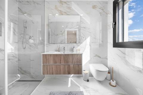 Moradia T4 para venda