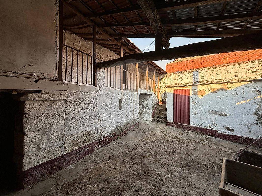 Moradia T1 para venda