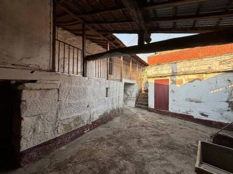 Moradia T1 para venda