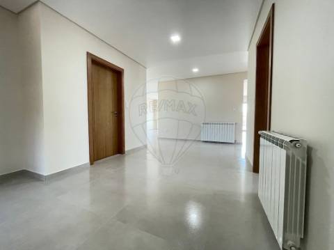 Moradia T3 para venda