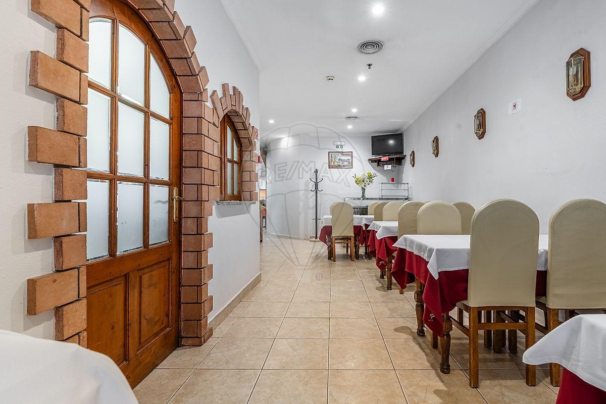 Loja  para arrendamento