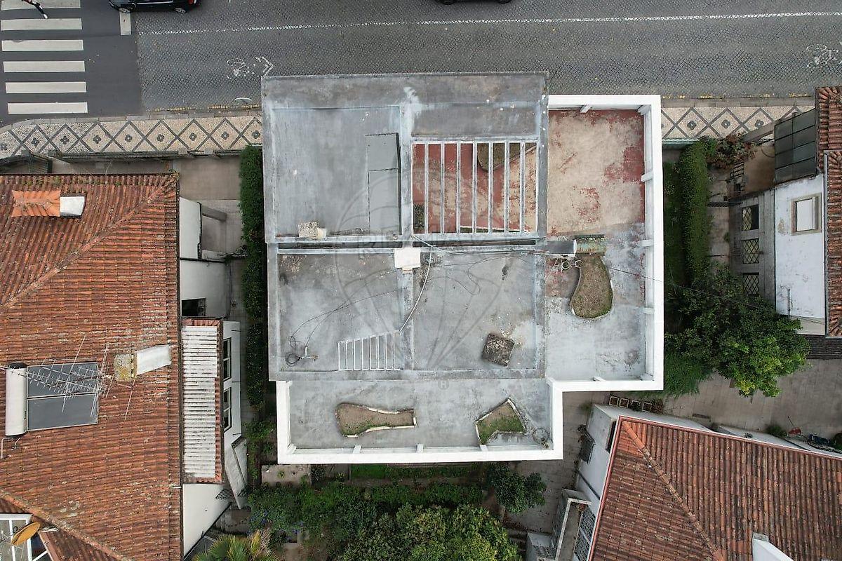 Moradia T5 para venda