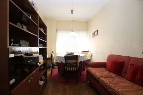 Moradia T5 para venda