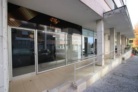 Loja  para arrendamento