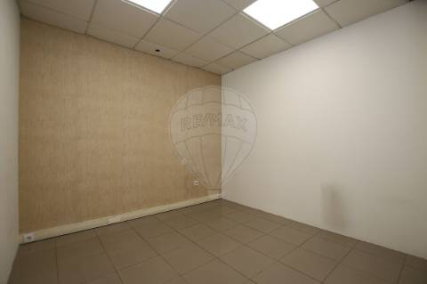 Loja  para arrendamento