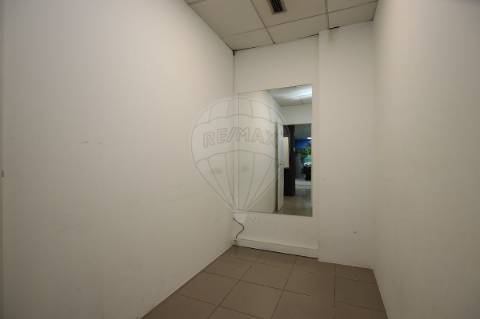 Loja  para arrendamento