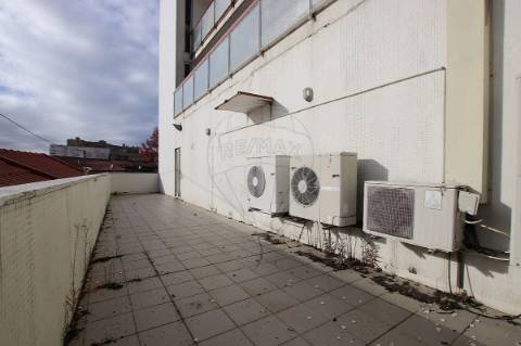 Loja  para arrendamento