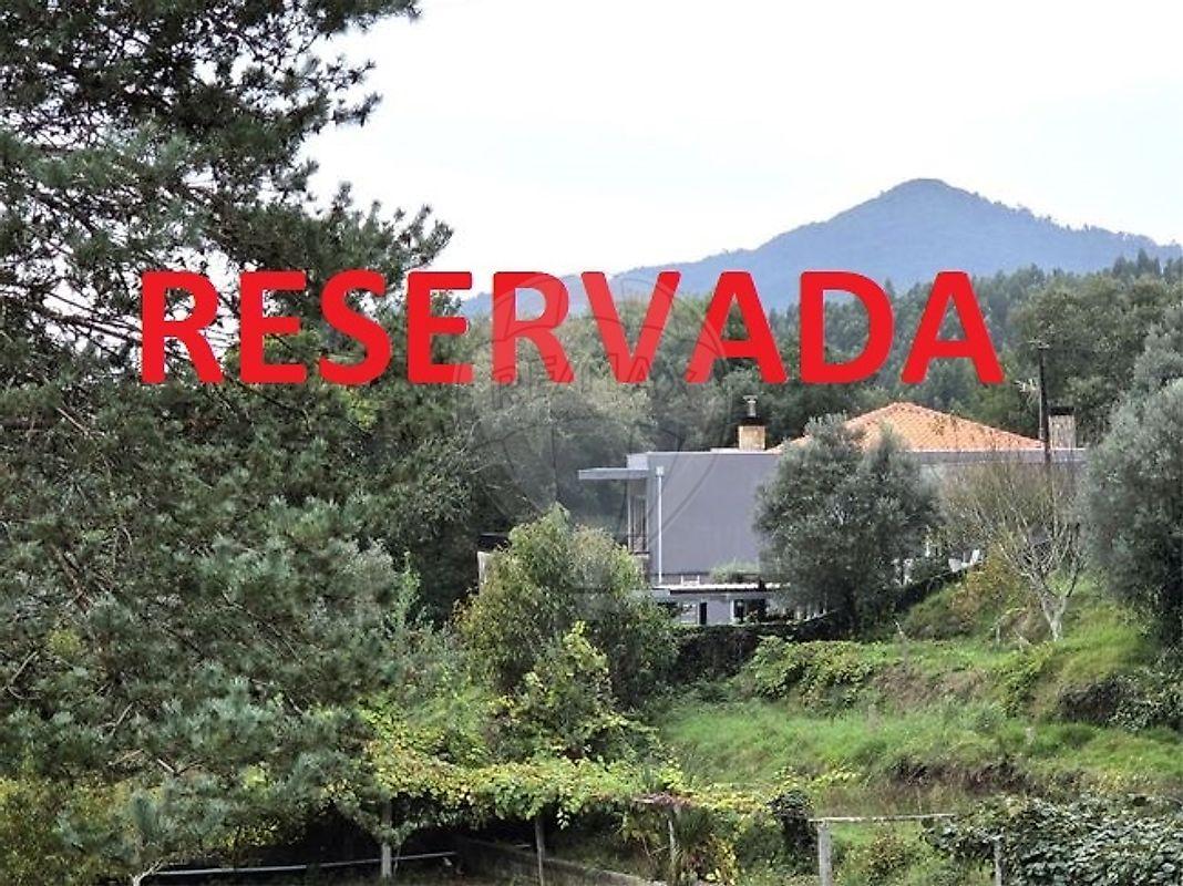 Moradia T4 para venda