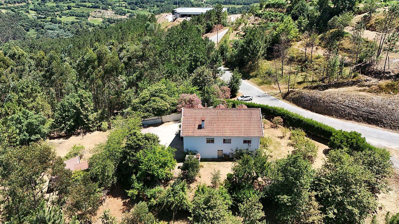 Moradia T4 para venda