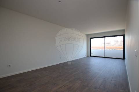 Apartamento T2 para arrendamento
