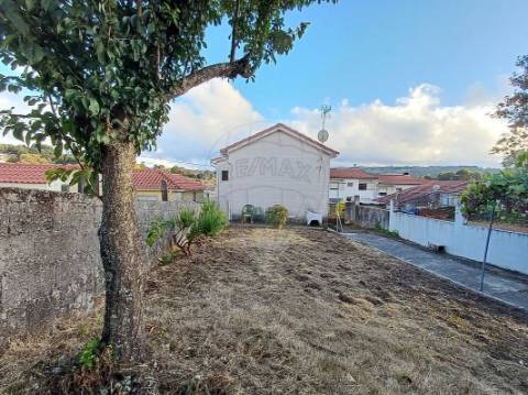 Moradia T2 para venda