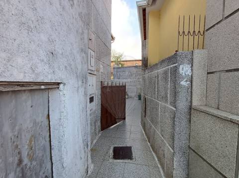 Moradia T2 para venda