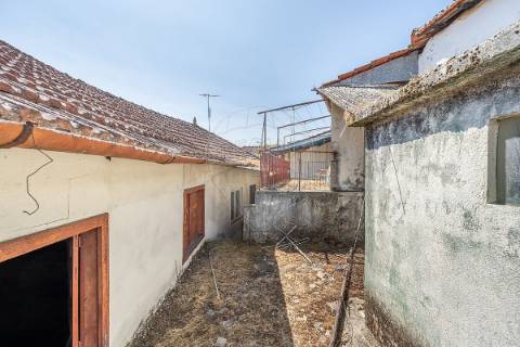 Moradia T6 para venda