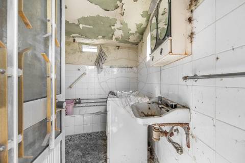 Moradia T6 para venda